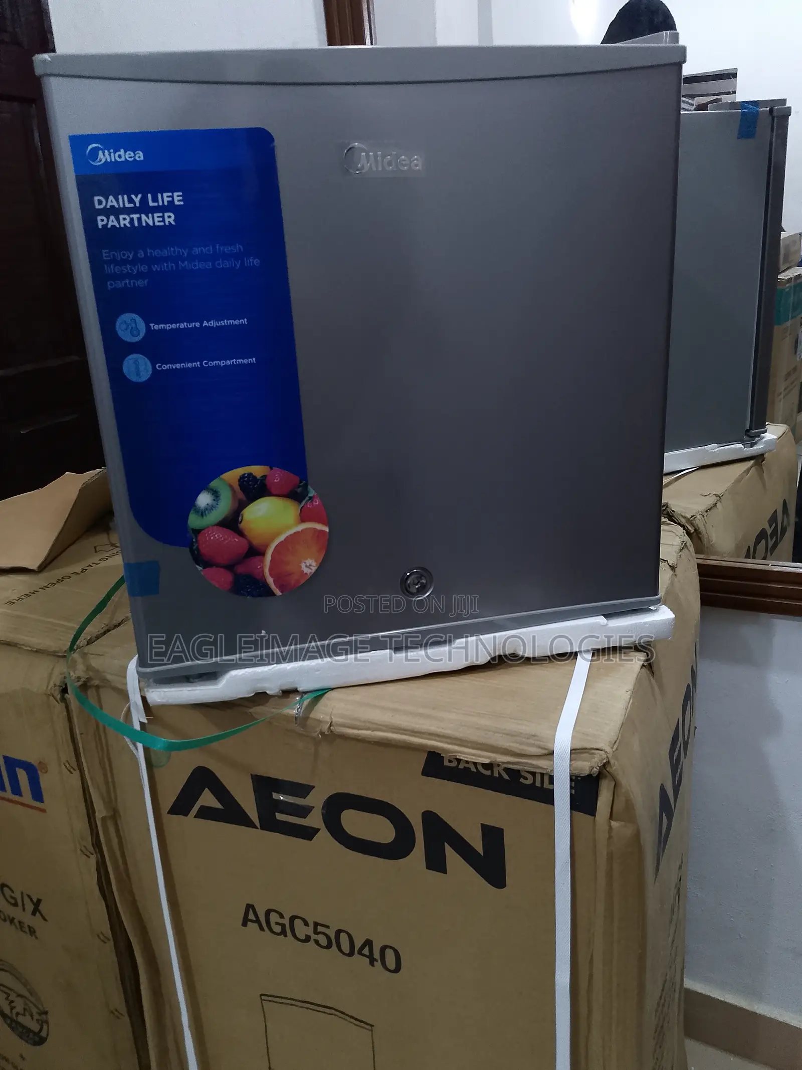 Portable Midea 45L Mini Refrigerator(Mdrd86fgg50)