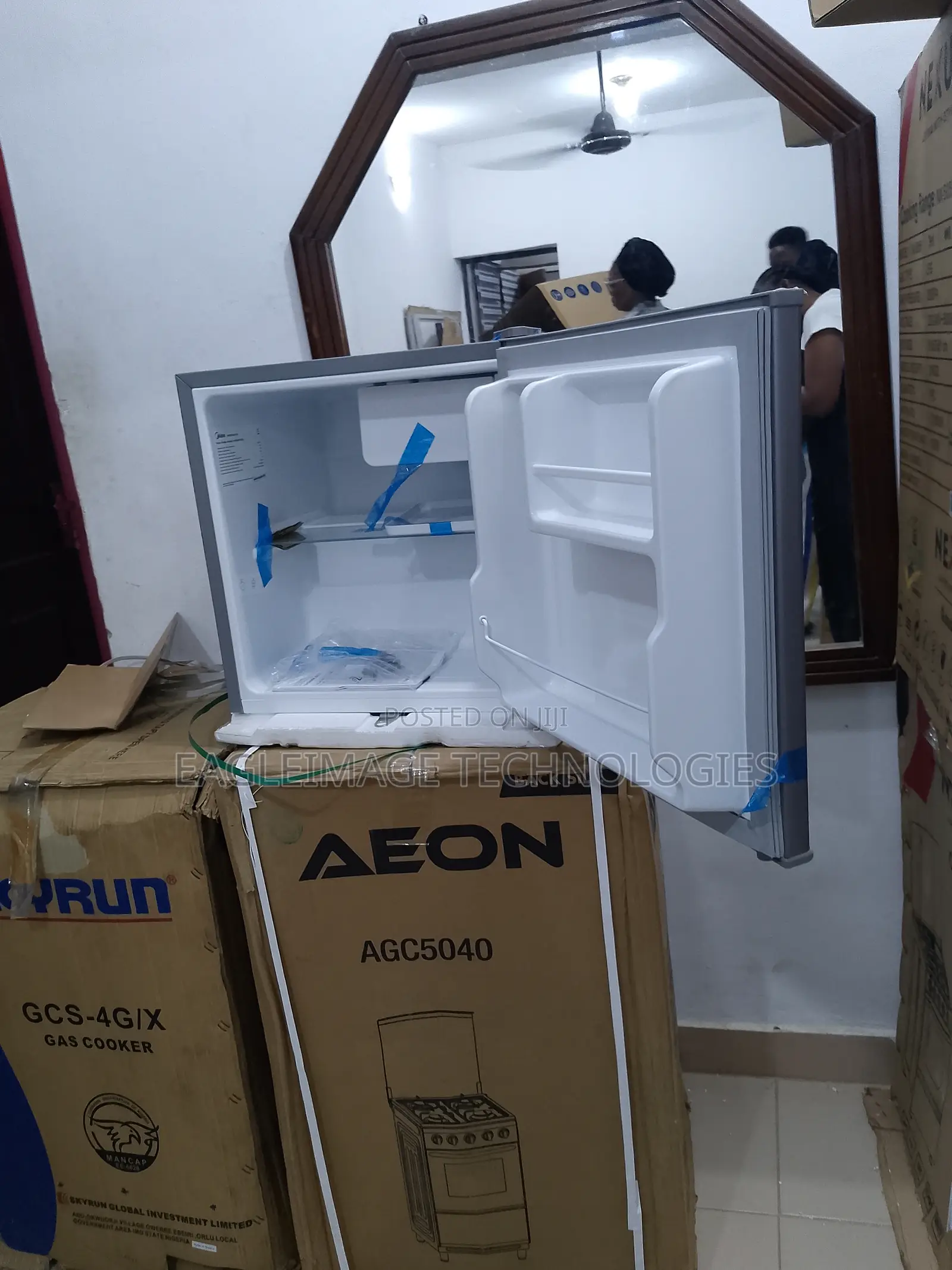 Topnotch Midea 45L Mini Refrigerator(Mdrd86fgg50)