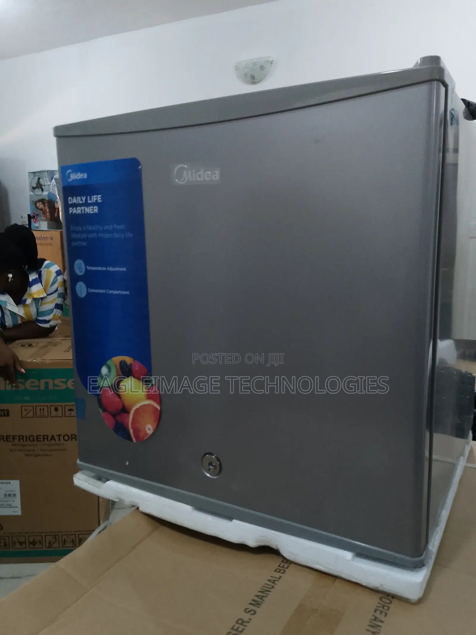 Most Affordable Midea 45L Mini Refrigerator(Mdrd86fgg50)