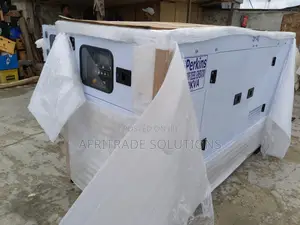 Strong-Engine 40kva Soundproof Perkins Generator