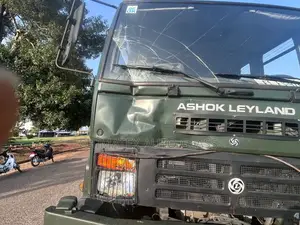 Front Windscreen Glass Fot Ashok Leyland Available