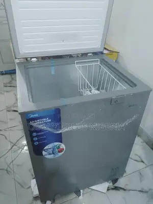Super Cool-Midea 142litres Chest Freezer