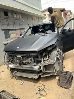 Mercedes Gle450 2018 Coupe Windscreen Installation