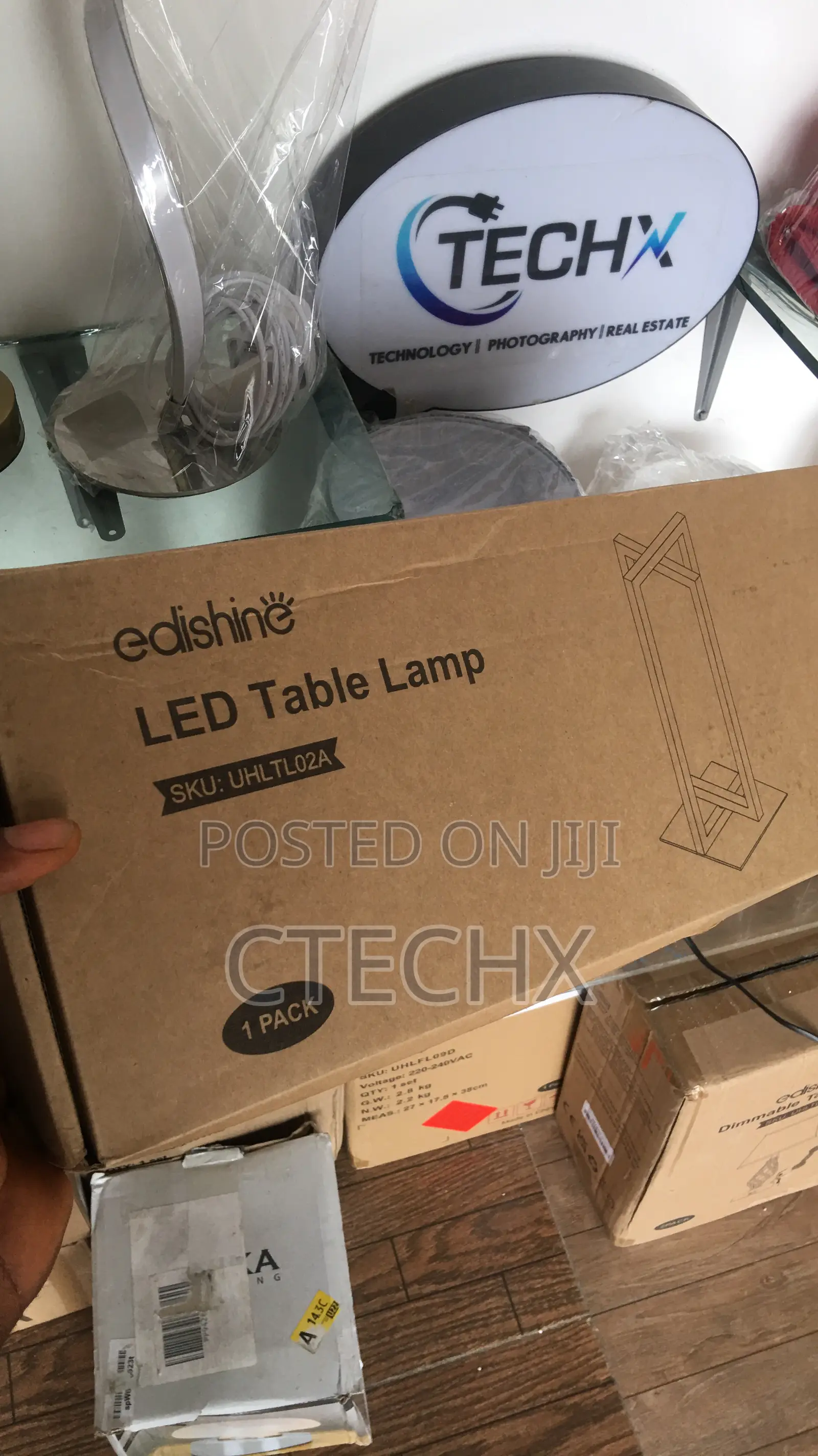EDISHINE LED 180° Square Rotatable Dimmable Table Lamp