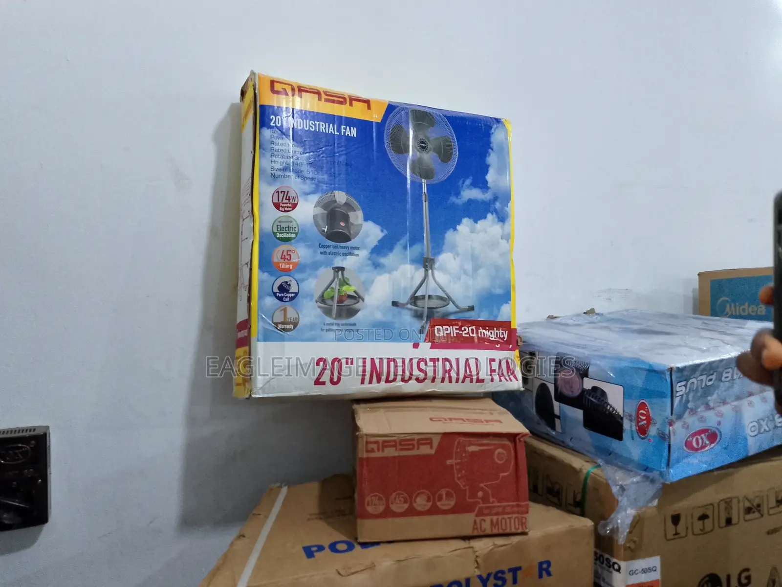 Solid Quality QASA 20'' Industrial Standing Fan