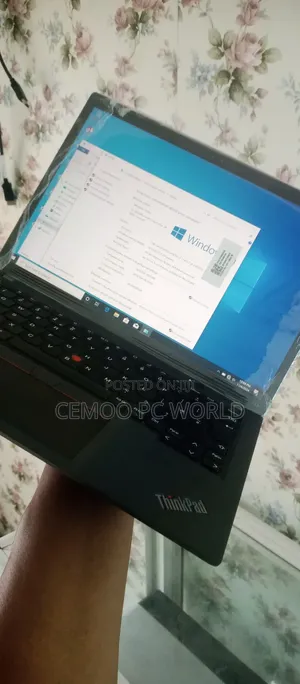 Laptop Lenovo ThinkPad X13 Gen 2 16GB Intel Core I5 SSD 256GB