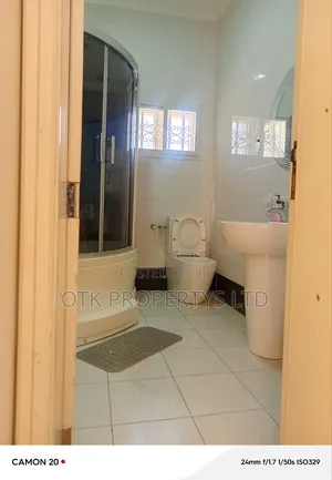 5bdrm Duplex in Efab Metropolis,, Gwarinpa for rent
