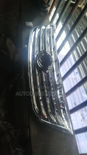 Front Grille For Avalon 2008