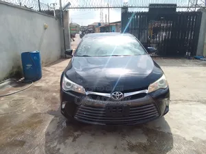 Toyota Camry 2017 Black