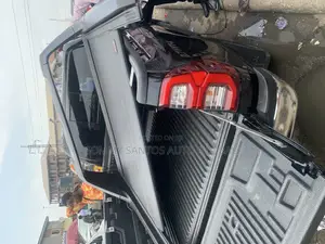 Booth Cover Toyota Hilux Available
