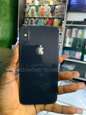 Apple iPhone X 64 GB Black