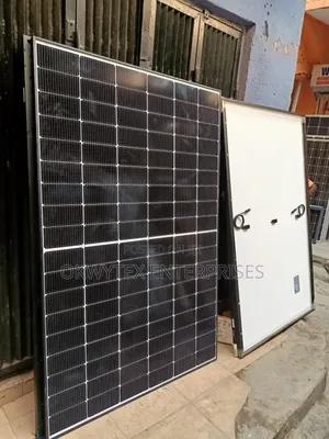 500watts Canadian Mono Solar Panel 25year Life Span