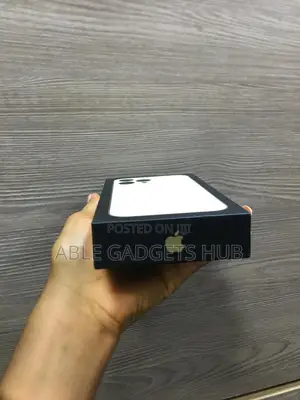 New Apple iPhone 13 Pro Max 256 GB Gold