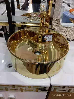 602 Gold Counter Top Basin