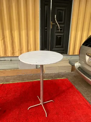 Red Rugs Available For Rent