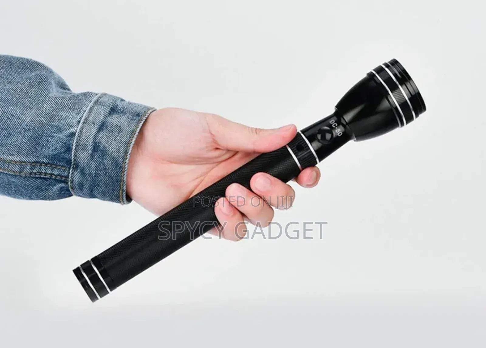 Long Distance CC-70 Tactical LED Rechargeable Flashlight