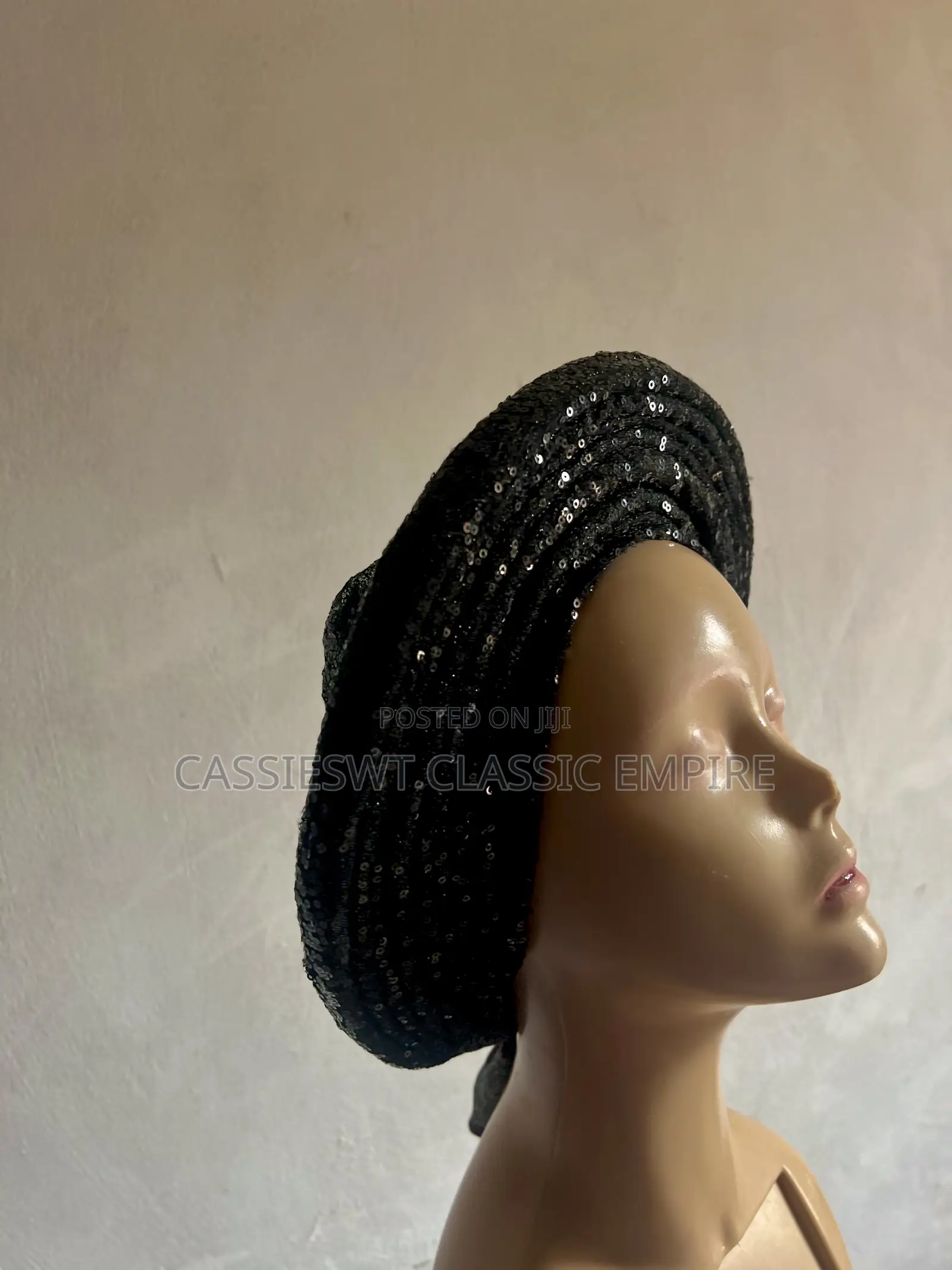 Black Sequins Round Autogele