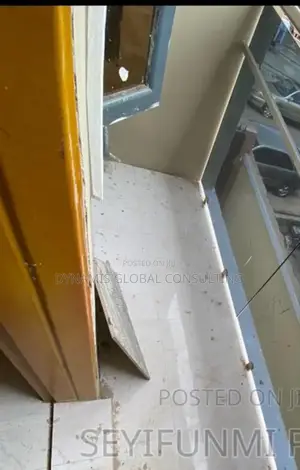 Furnished 2bdrm Townhouse / Terrace in Omole Phase 2 for rent