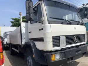 Mercedes Benz 1320 Track