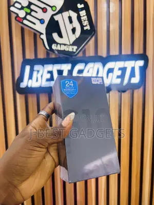 New Samsung Galaxy S10 128 GB Black