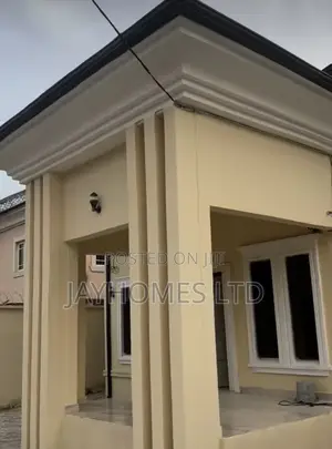 Photo - 5bdrm Bungalow in Swiss Spirit Okpanam, Oshimili South for sale
