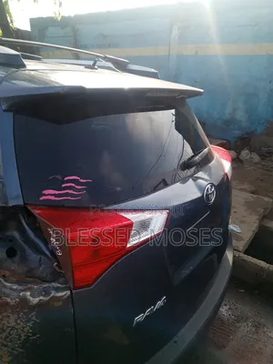 Toyota Rav4 2016 Back Glass Tinted