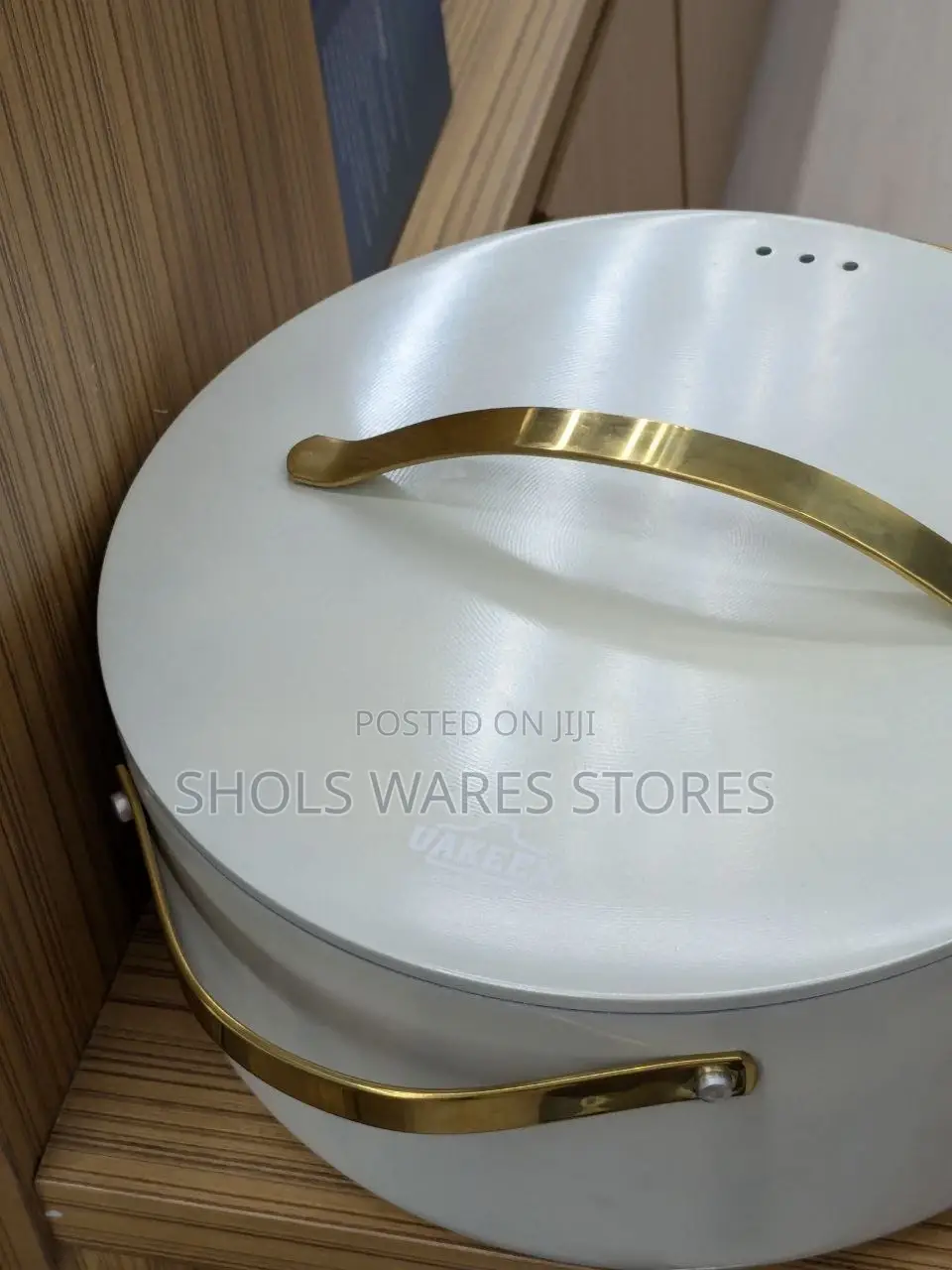 Uakeen Ceramic Pot