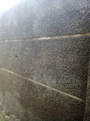 Wall Tyrolean