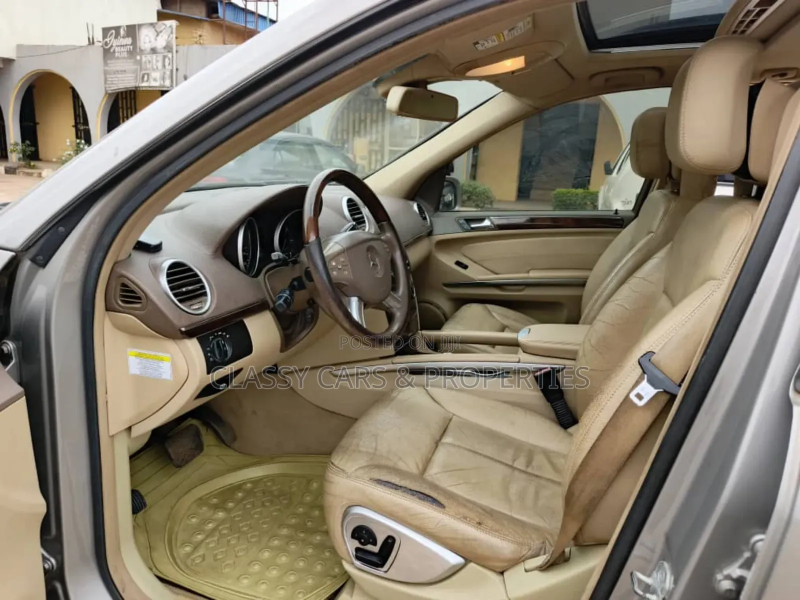 Classy Cars Rental Services