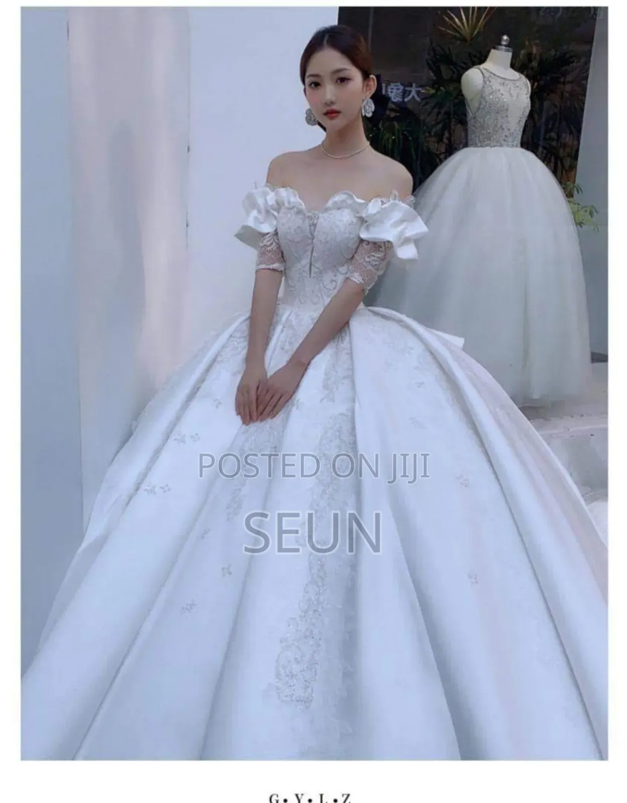 Luxury Wedding Gown
