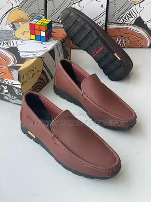 Clark High Quality Shoe