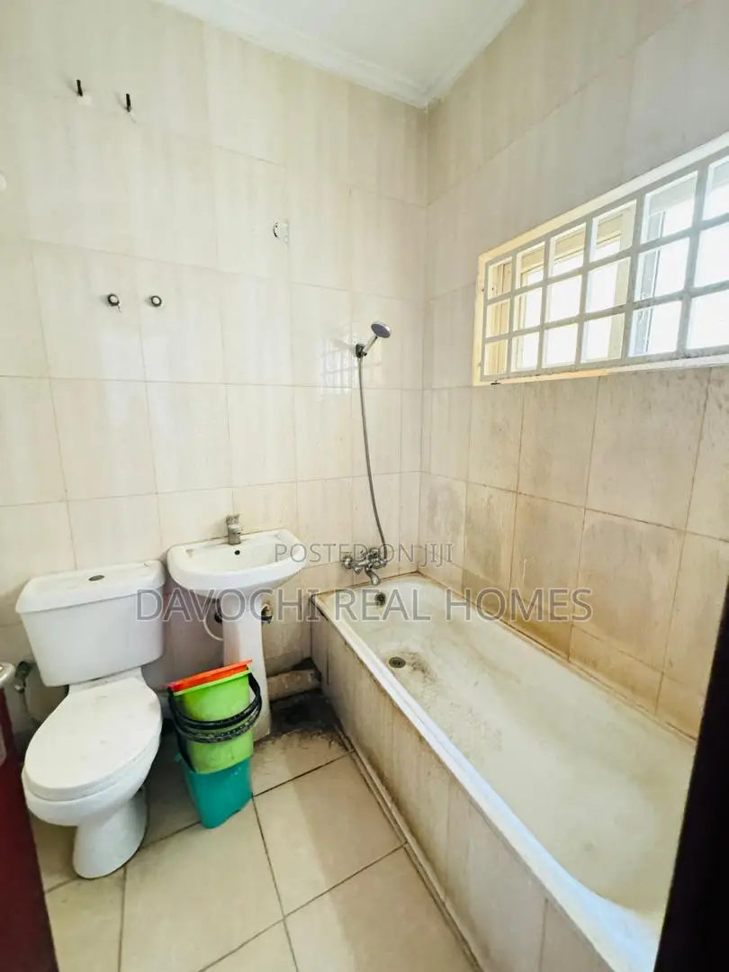 Furnished 5bdrm Duplex in Lekki Phase 1 for rent