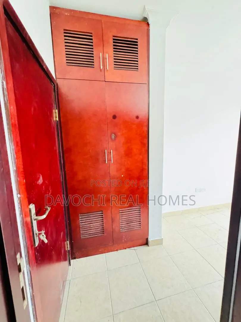 Furnished 5bdrm Duplex in Lekki Phase 1 for rent