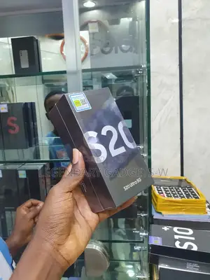 New Samsung Galaxy S20 Ultra 5G 256 GB