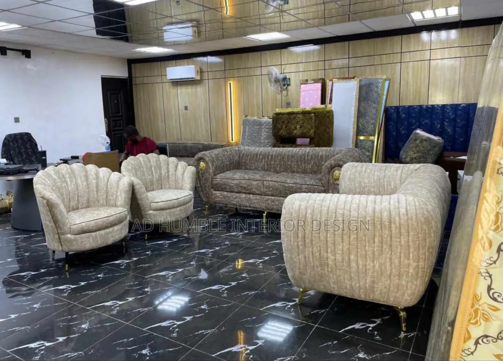 7 Sitter Sofa
