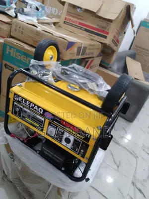 Elepaq Constant Automatic Gasoline Generator (Sv6800)