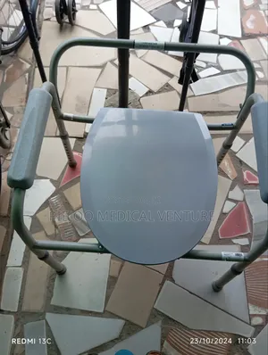 Commode Seat