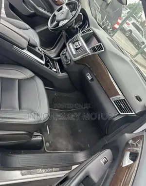 Mercedes-Benz M Class ML350 4MATIC 4dr SUV AWD (3.5L 6cyl 7A) 2014 Silver