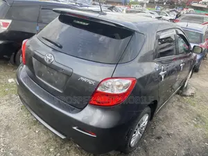 Toyota Matrix 2012 Gray