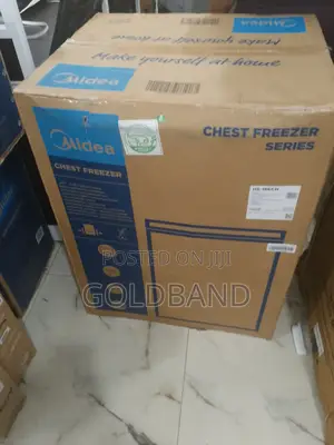 Midea 150L Chest Freezer (Hs-186cn) "Easy to Clean"