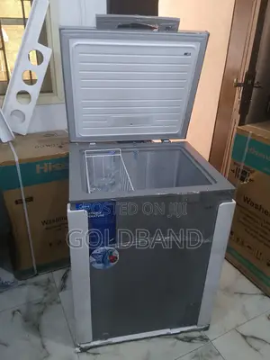 Midea 150L Chest Freezer (Hs-186cn) "Easy to Clean"