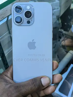New Apple iPhone 16 Pro Max 1 TB Gray