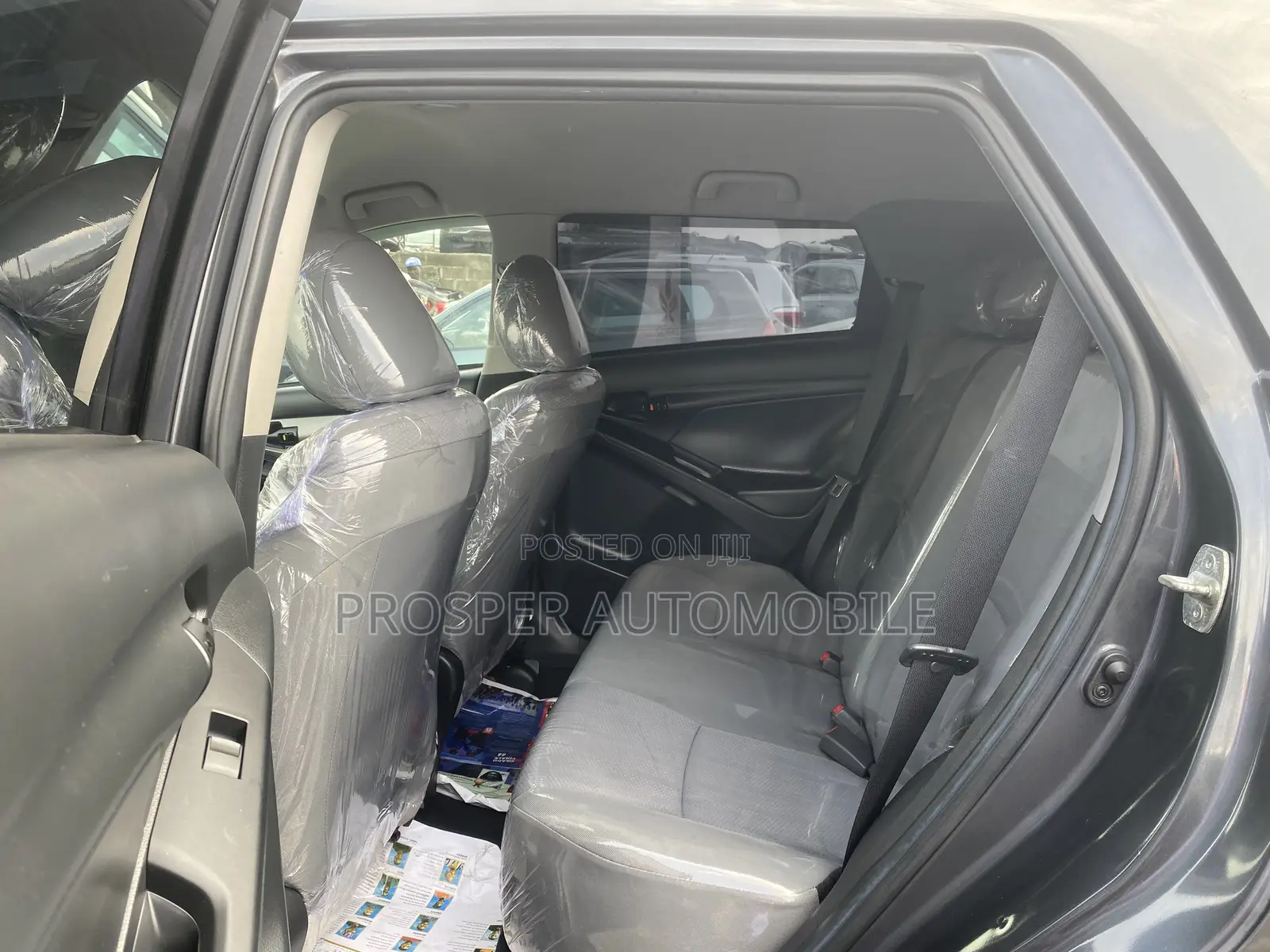 Toyota Matrix 2012 Gray