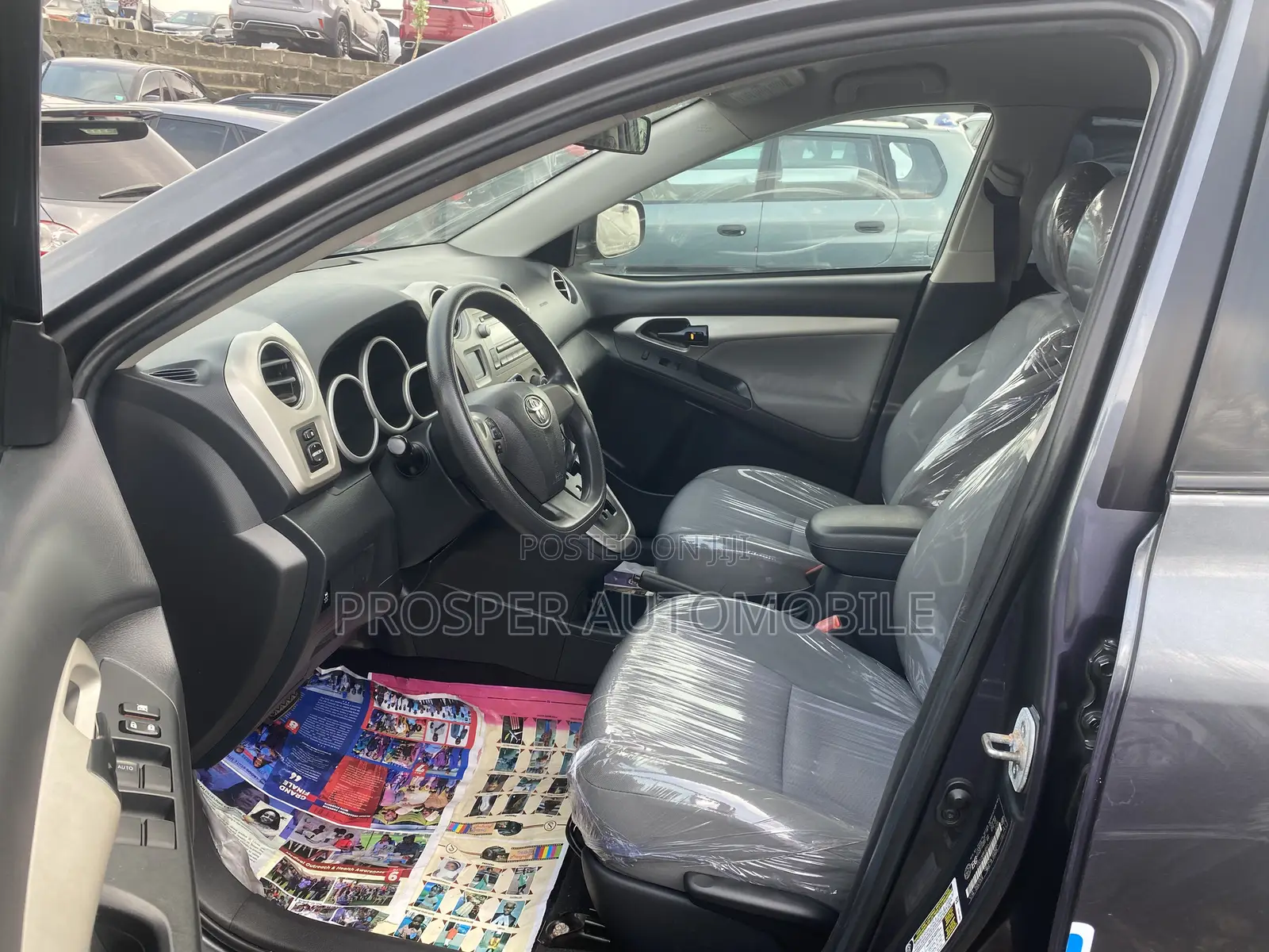 Toyota Matrix 2012 Gray
