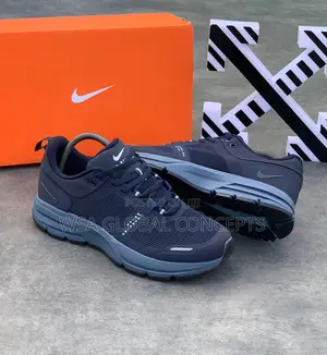 Nike Running Zoom Structure Sneakers