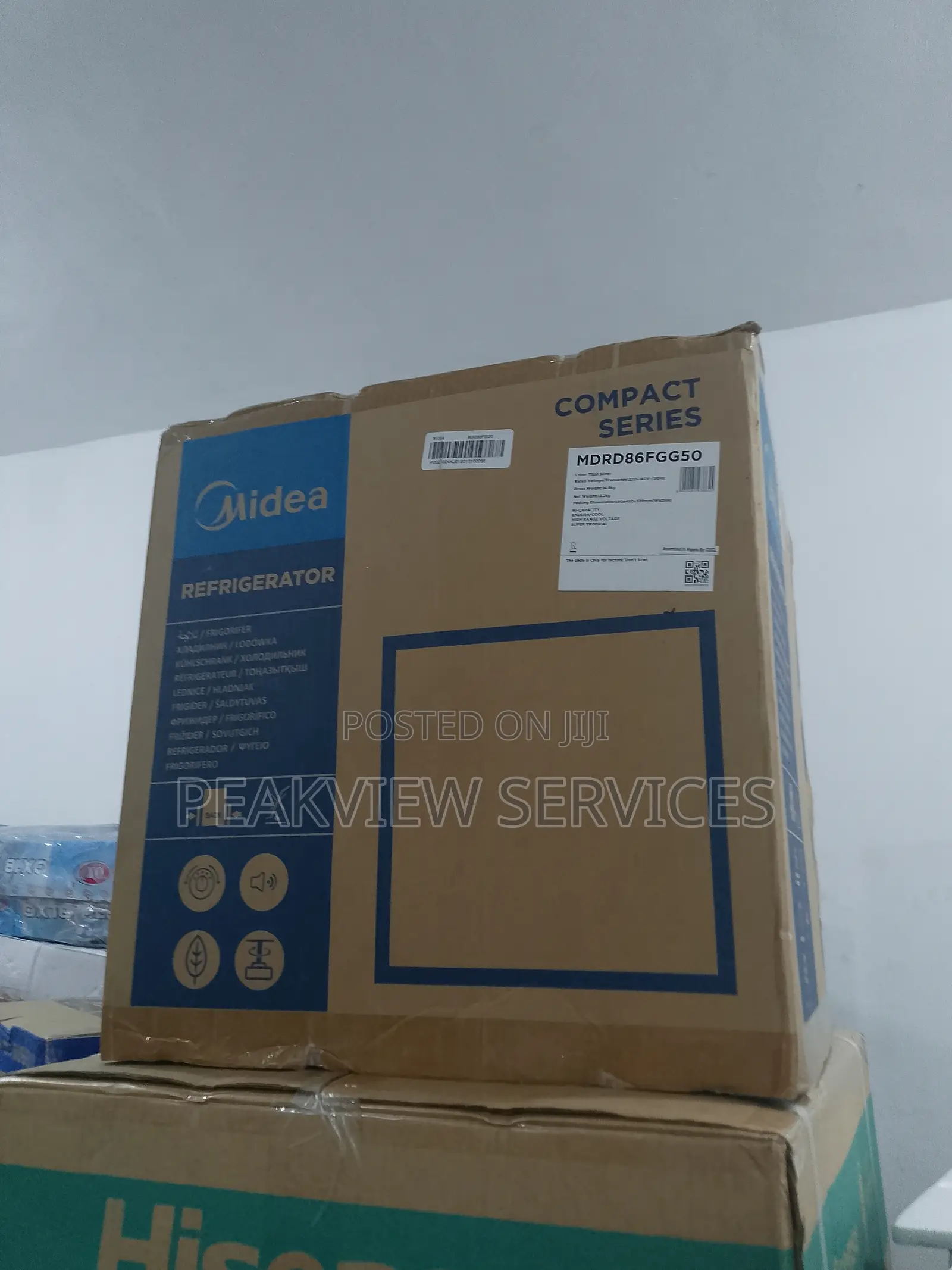 Essential 45l Mini Bar Refrigerator Mdrd86fgg50 Compact