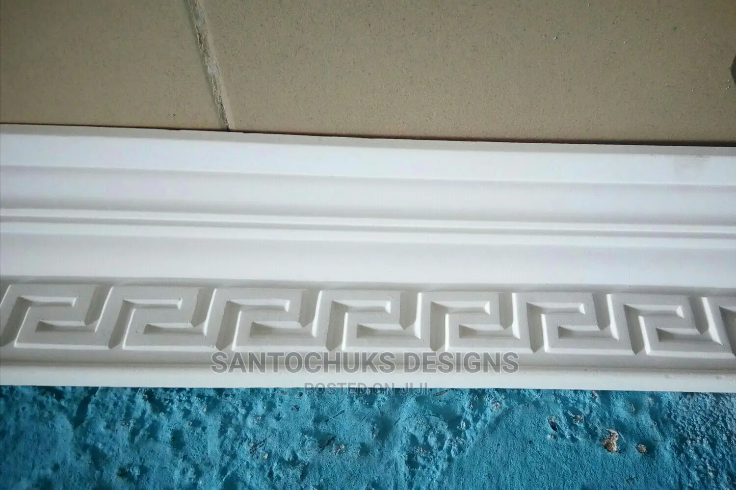 Pop Cornice and Ceiling Focus/Medallions