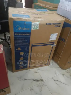 Midea 150L High Functional Chest Freezer (Hs-186cn)