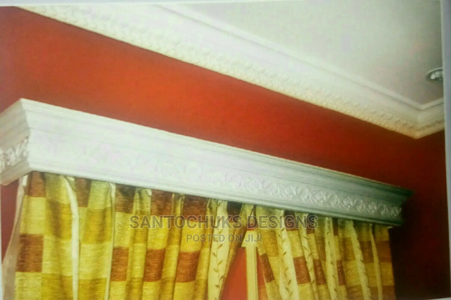 Pop Cornice and Ceiling Focus/Medallions