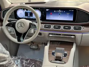 New Mercedes-Benz GLS-Class 2024 Brown